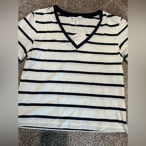 Athleta top